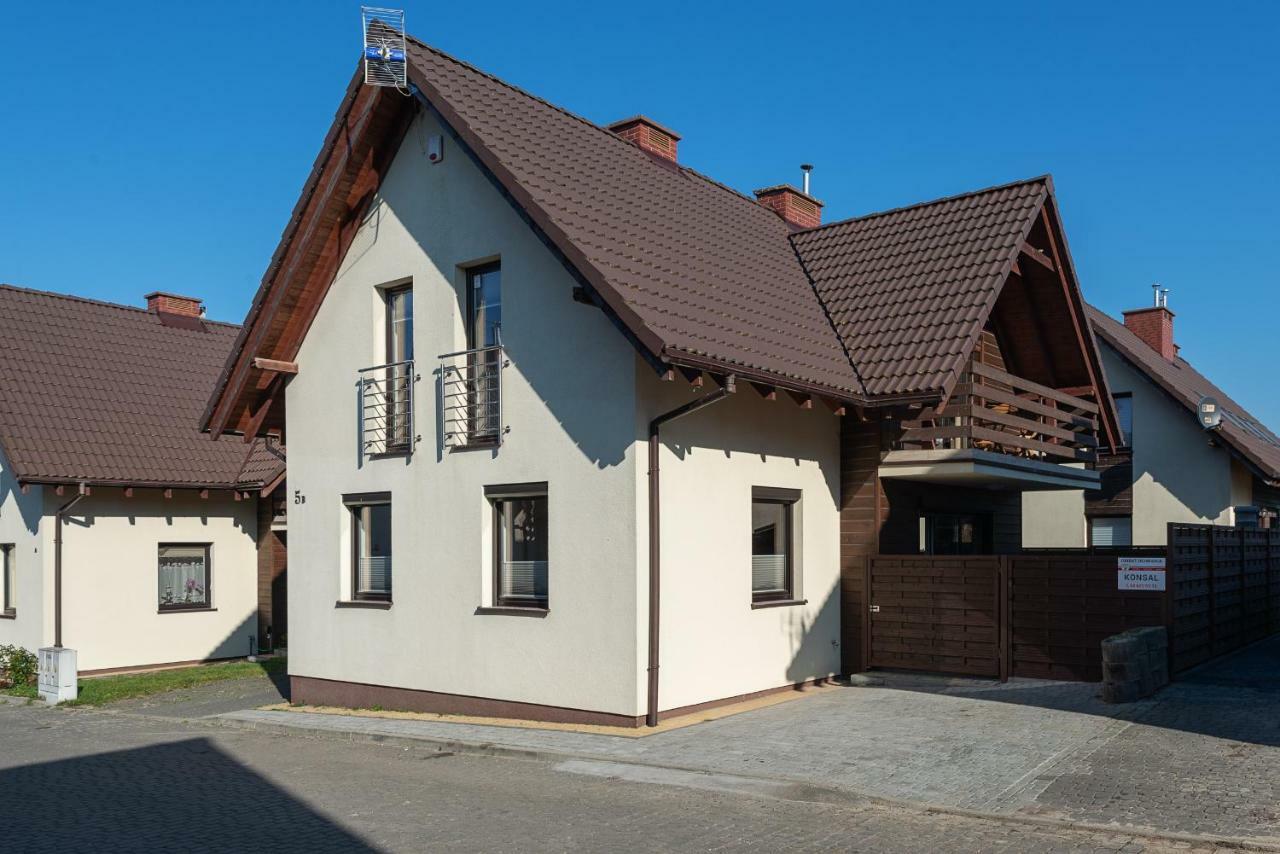 Morskie Apartamenty "Apollo" Wladyslawowo Bagian luar foto